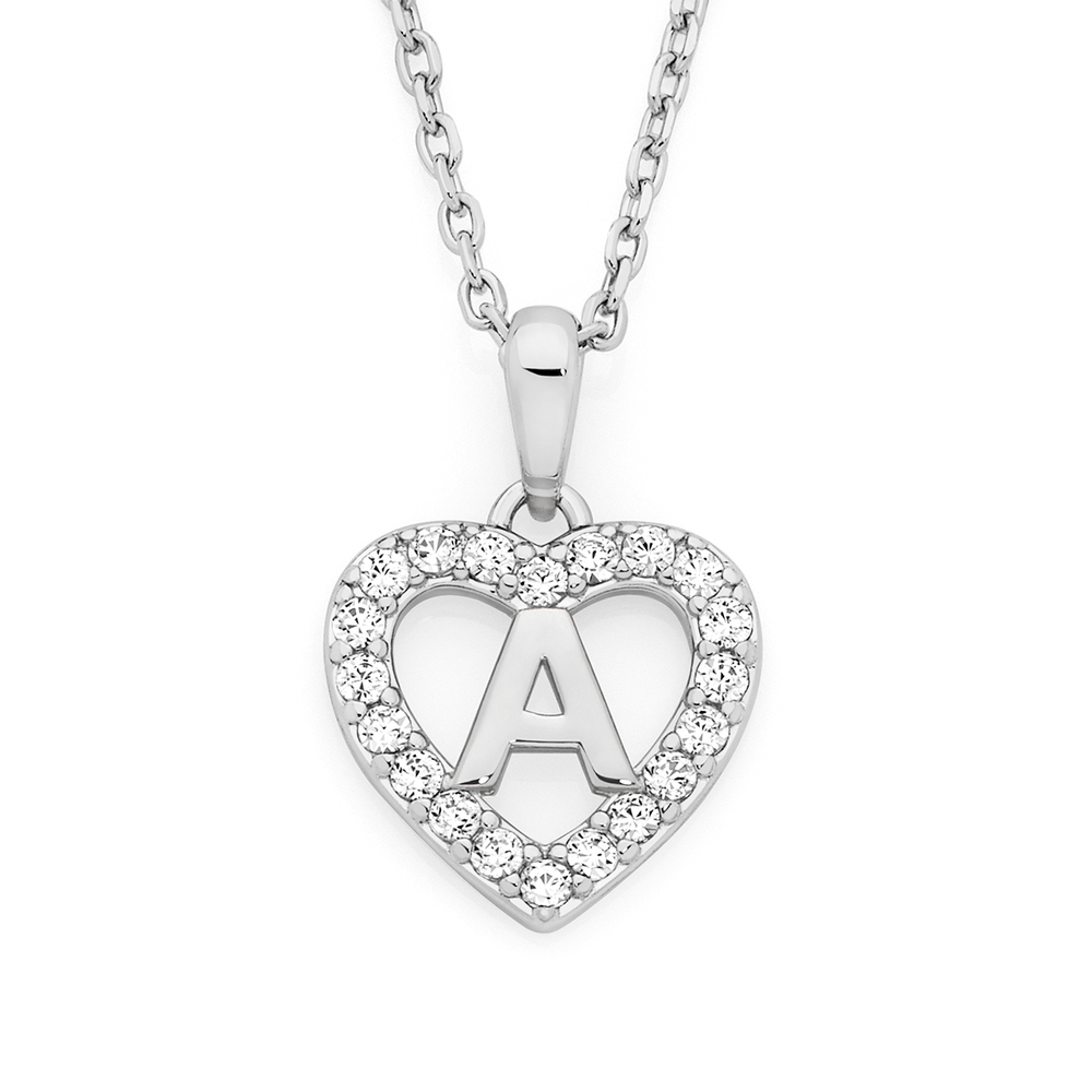 C clearance heart necklace